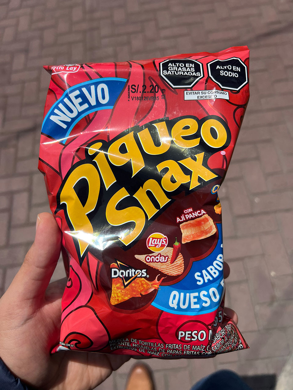 Piqueos Snax sabor queso picante